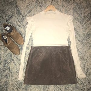 Blank NYC Suede Mini Skirt Sz 26